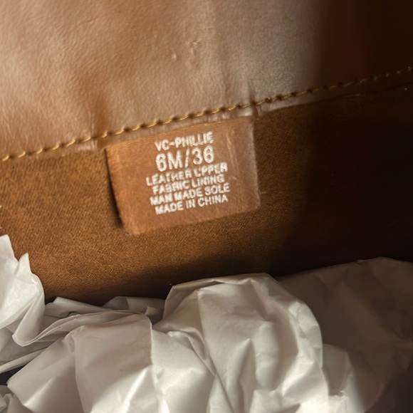 Vince Camuto VC-Phillie Distressed Tall Riding Boot Women’s Size 6M Tan Leather - Picture 11 of 11